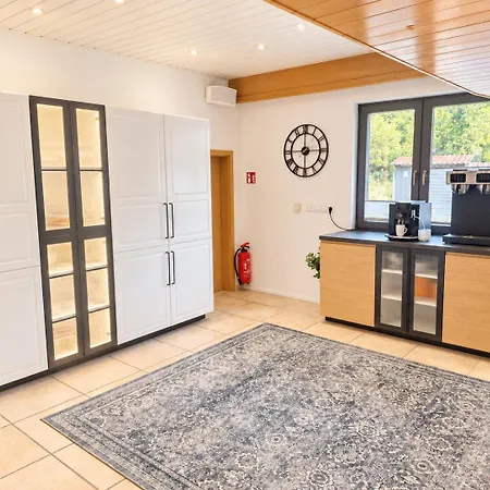Vakantiehuis Gruppenhaus Kanzlersgrund Bei Oberhof Mit Sauna In Alleinlage