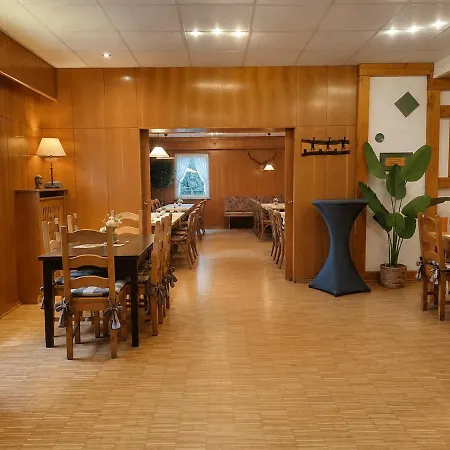 Gruppenhaus Kanzlersgrund Bei Oberhof Mit Sauna In Alleinlage *