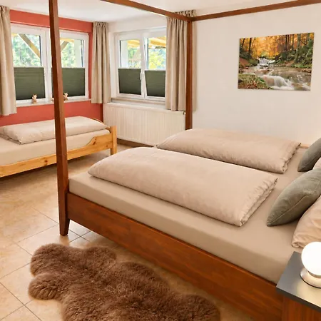 Gruppenhaus Kanzlersgrund Bei Oberhof Mit Sauna In Alleinlage Vakantiehuis *