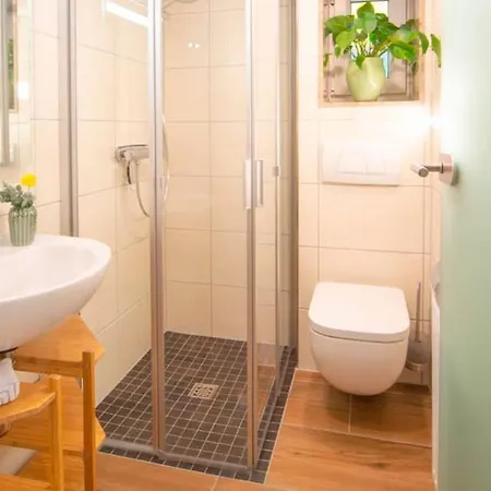 Vakantiehuis Gruppenhaus Kanzlersgrund Bei Oberhof Mit Sauna In Alleinlage Kurort Steinbach-Hallenberg
