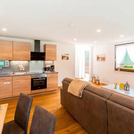 Gruppenhaus Kanzlersgrund Bei Oberhof Mit Sauna In Alleinlage Kurort Steinbach-Hallenberg